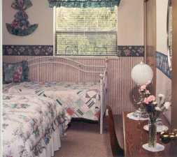 A guest bedroom